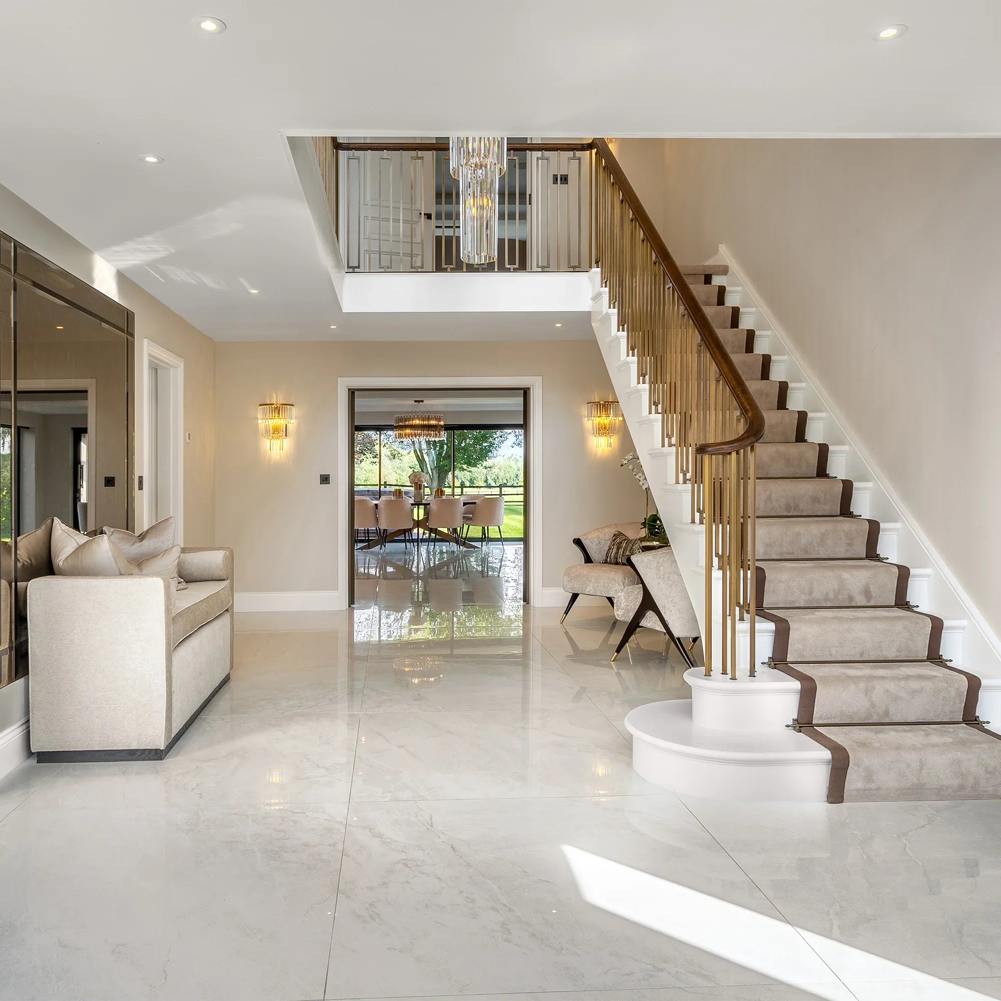 white polished gloss porcelain tile in a hall way