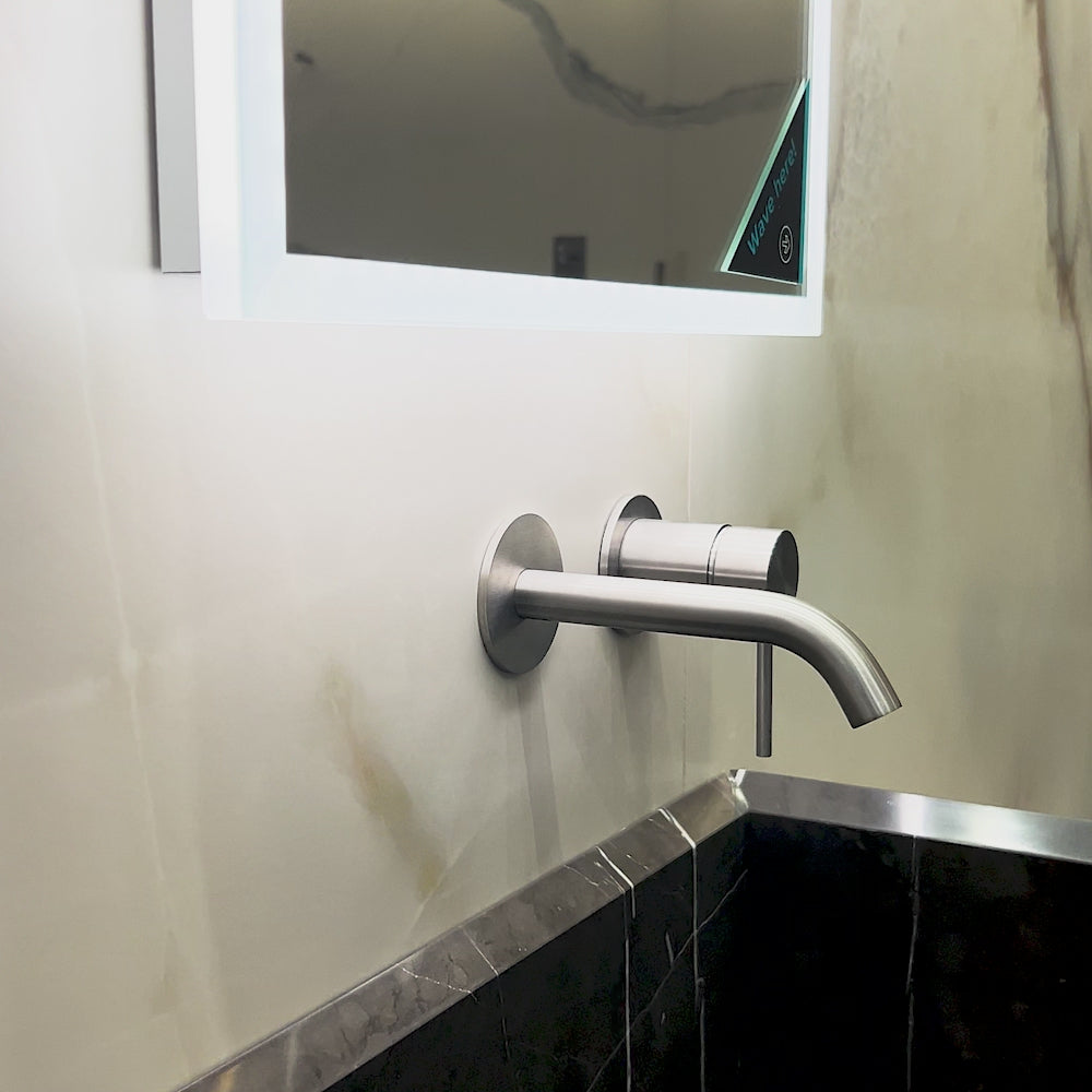 Load video: Lue Verve White Marble Porcelain Tile 120 x 120cm