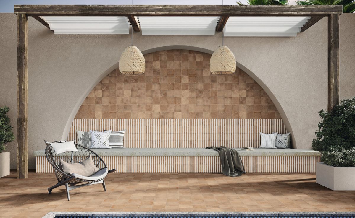 How to Create an Outdoor Dining Area Designed for Long Summer Evenings