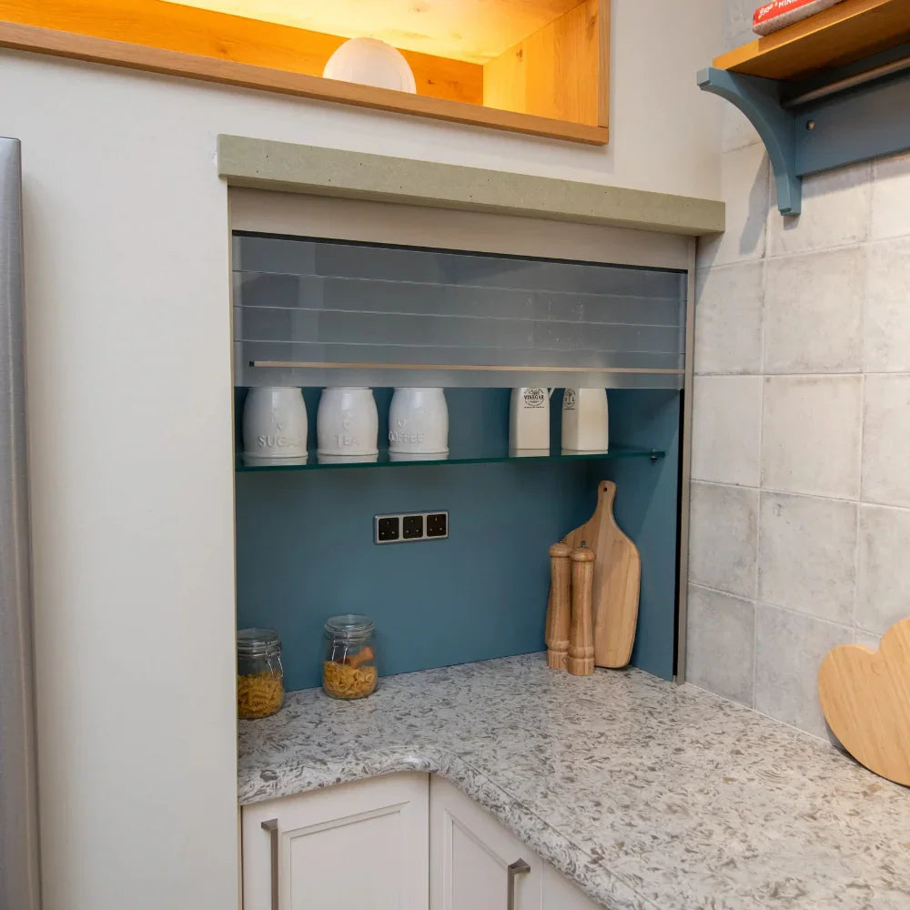 Schuller C Ex-Display Shaker Kitchen