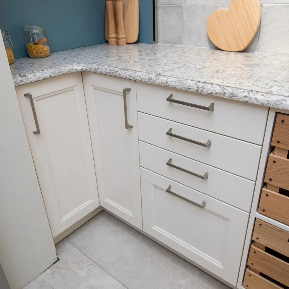 Schuller C Ex-Display Shaker Kitchen