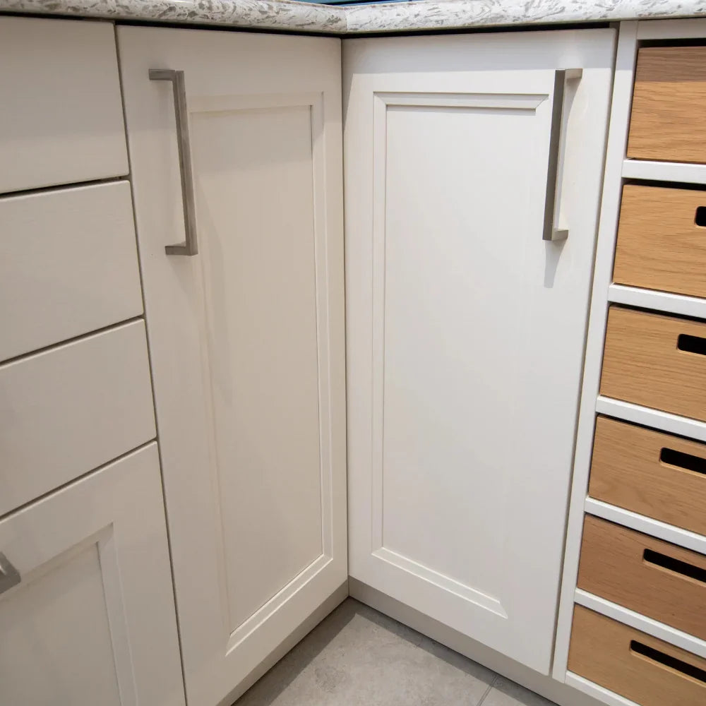 Schuller C Ex-Display Shaker Kitchen