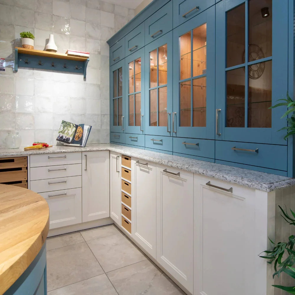 Schuller C Ex-Display Shaker Kitchen