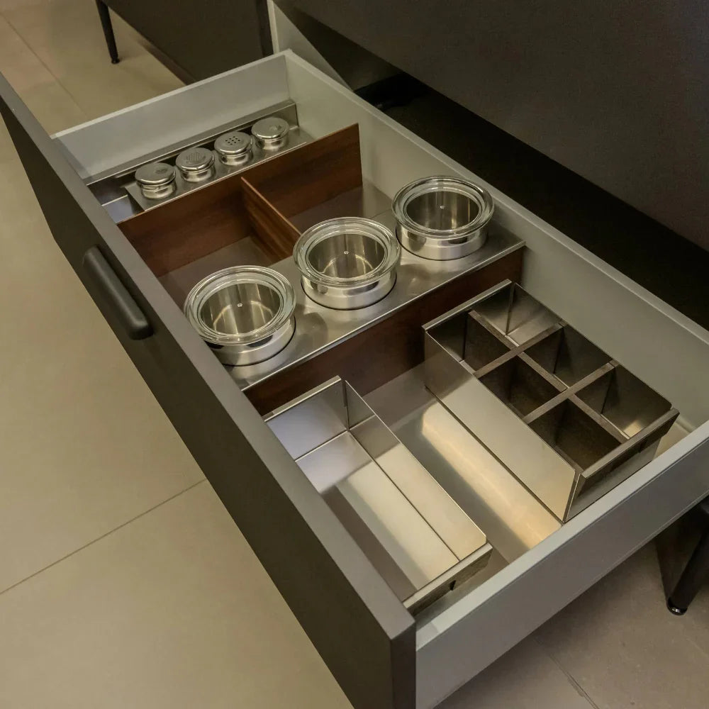 Cesar Modern Ex-Display Kitchen | Miele Appliances