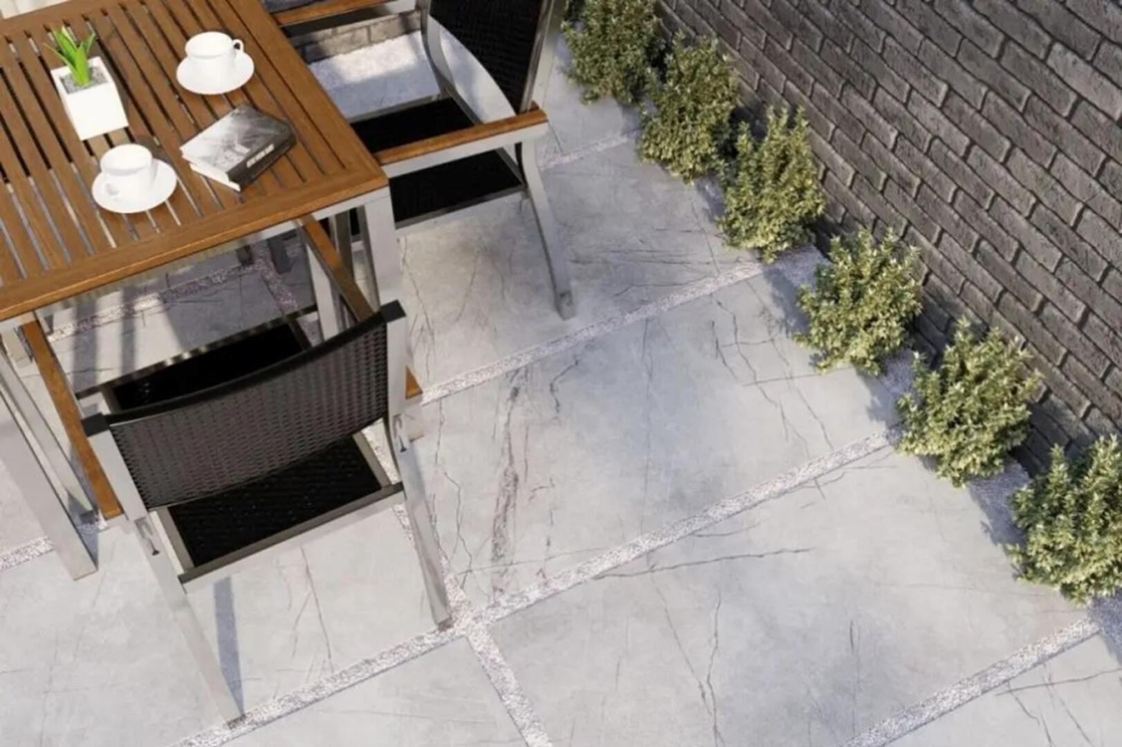 Outdoor marble tiles in a patio