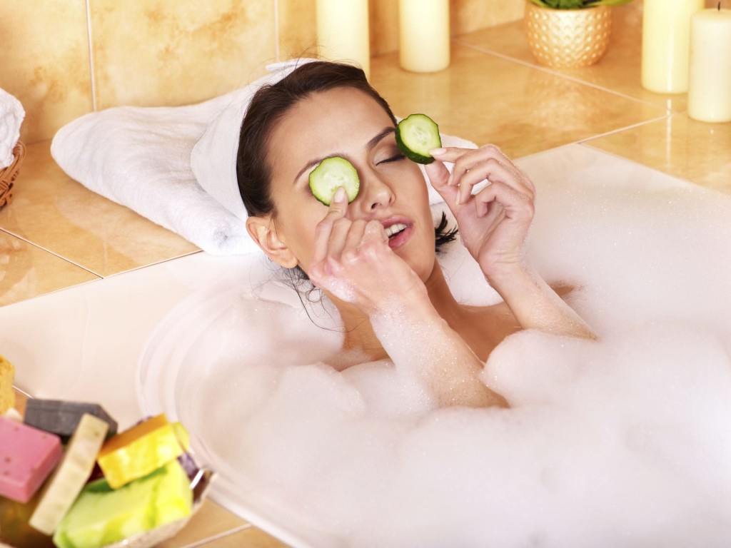 Woman Relaxing in Bath - iStock_000057408938_Medium