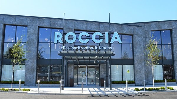 Roccia Showroom Extension