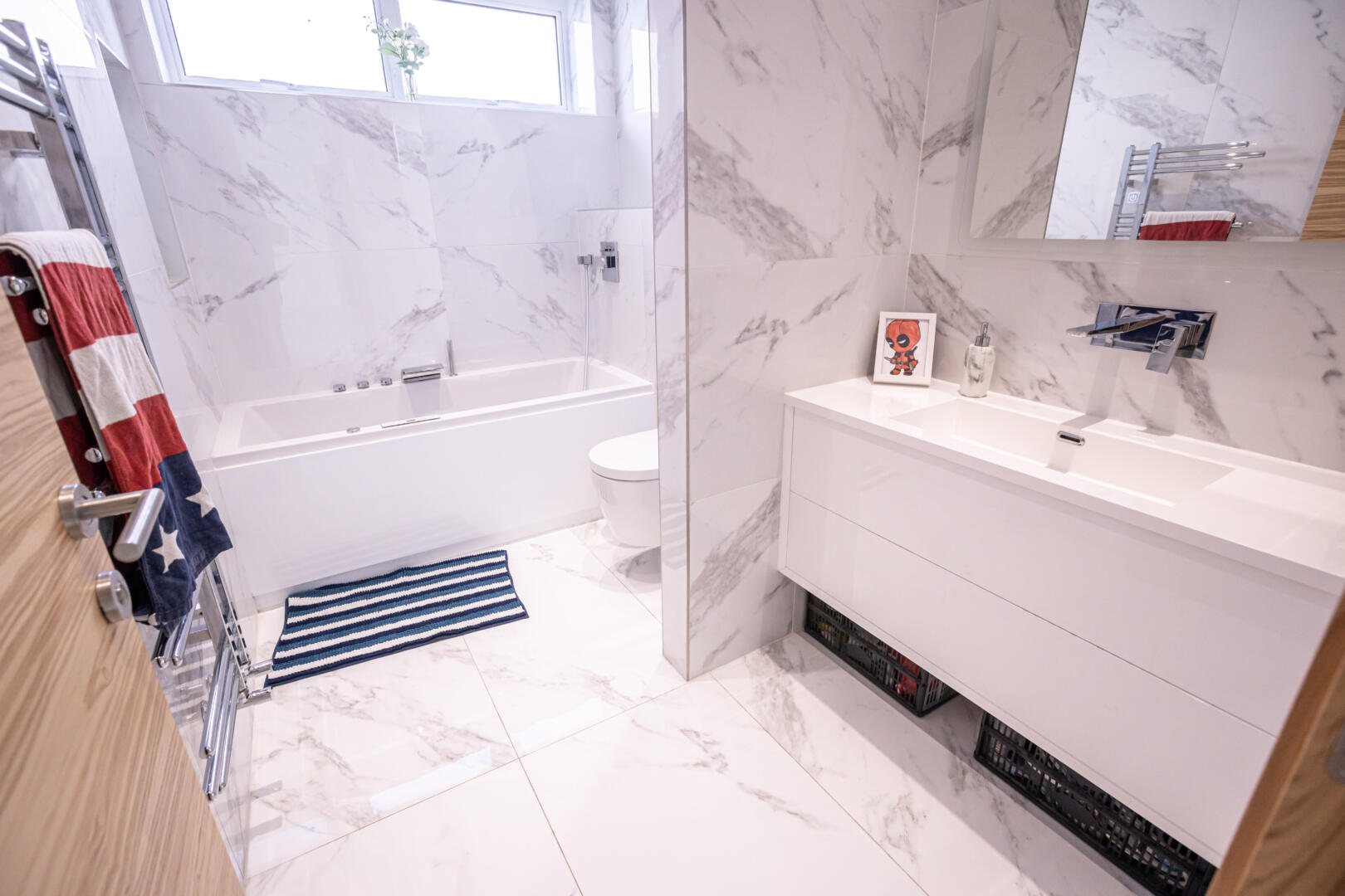 Matching Floor And Wall Tiles in your Bathroom : Roccia