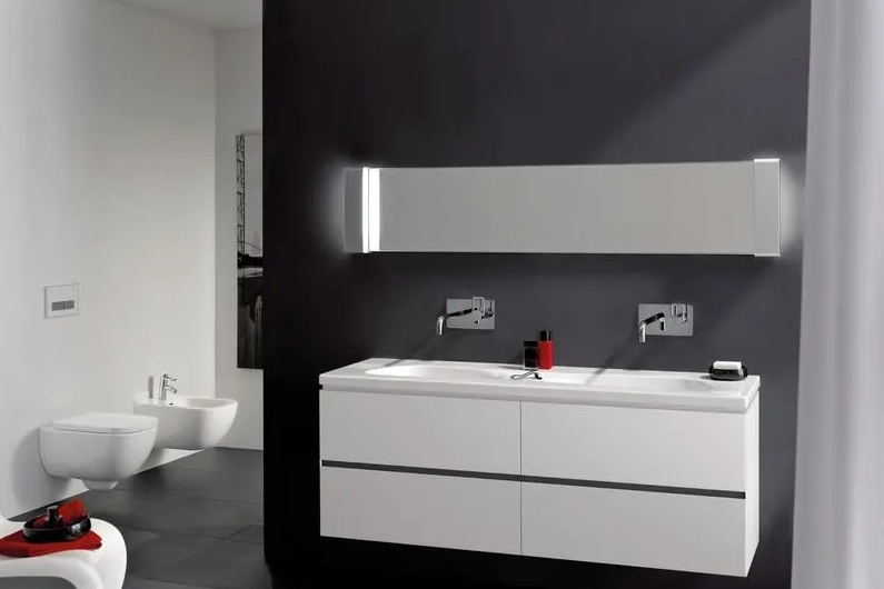 White glossy modern clean bathroom