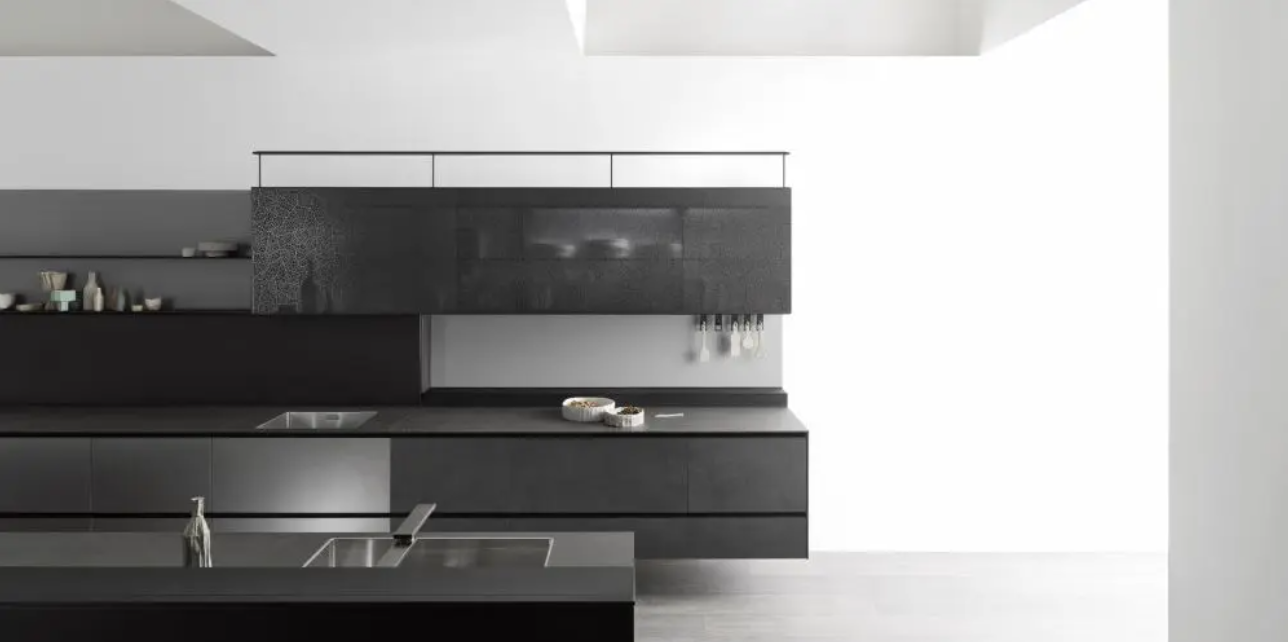 Beautiful high gloss black contemporary kitchen