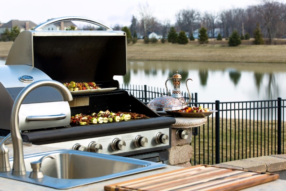 BBQ grill overlooking stunning lake